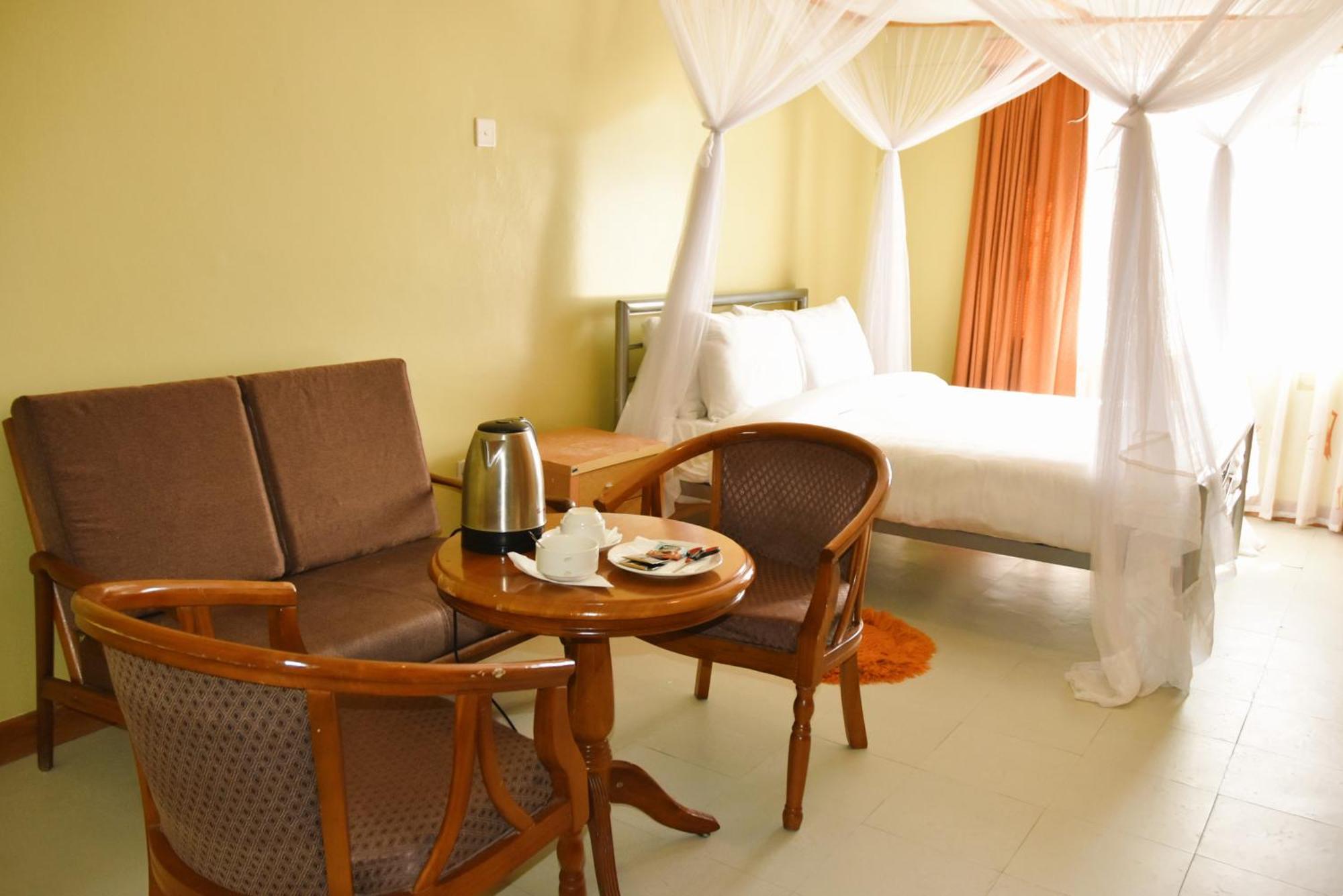 Wagon Wheel Hotel Eldoret Exterior foto